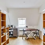 Studio For 2 People *Privileged Location*